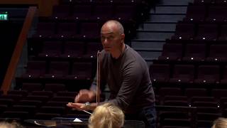 Roberto Pinelli Conductor - Noord Nederlands Orkest 2014