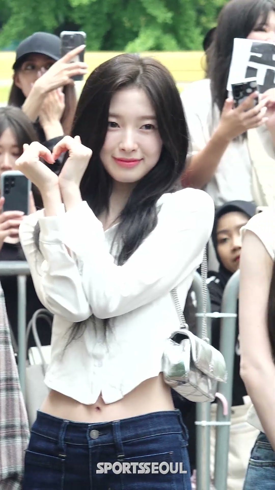 오마이걸 아린, 눈부신 천사의 미소 #OHMYGIRL