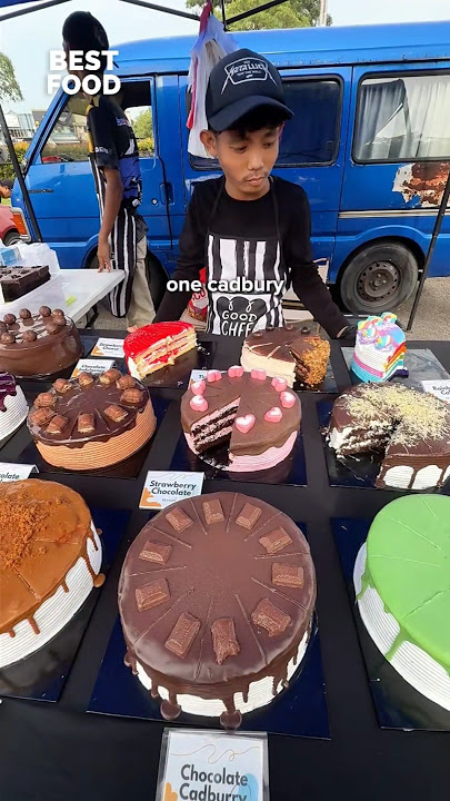 RM5 Pasar Malam Cake 🍰   📍Pasar Malam Jalan Betik, Kota Masai, 81700 Pasir Gudang, Johor (Friday)