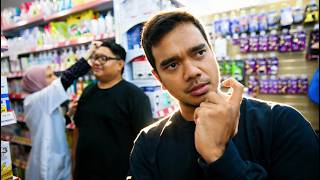 Aku nak tolong pemakanan Izzat ni!
