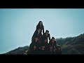 一糸乱れぬ組体操の集団行動の異変! 『NEW GROUP』本編映像