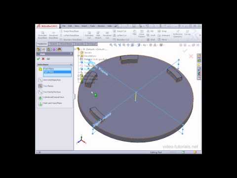SolidWorks Tutorials - How to model using the circular pattern tool