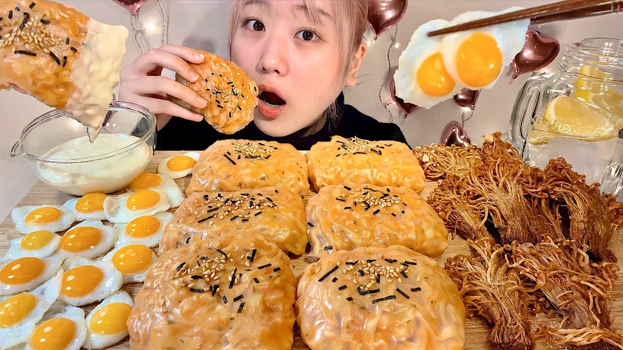 ASMR Острая лапша Жареные грибы Жаренное яйцо【русские субтитры】【Mukbang/ Eating Sounds】