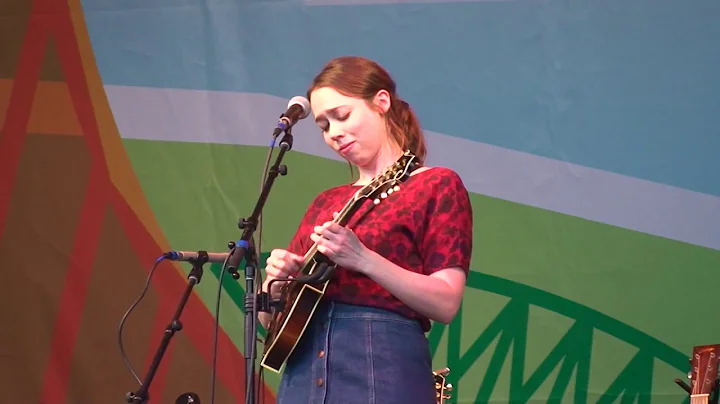 Sarah Jarosz - When Doves Cry 6/10/17