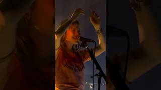 Hayley Williams - Simmer
