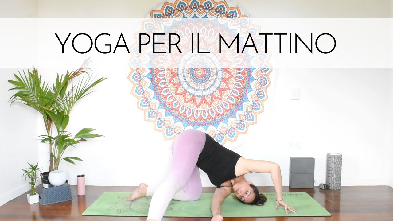 Yoga per il Mattino | 10 Minuti di Yoga da Fare al Risveglio - YouTube