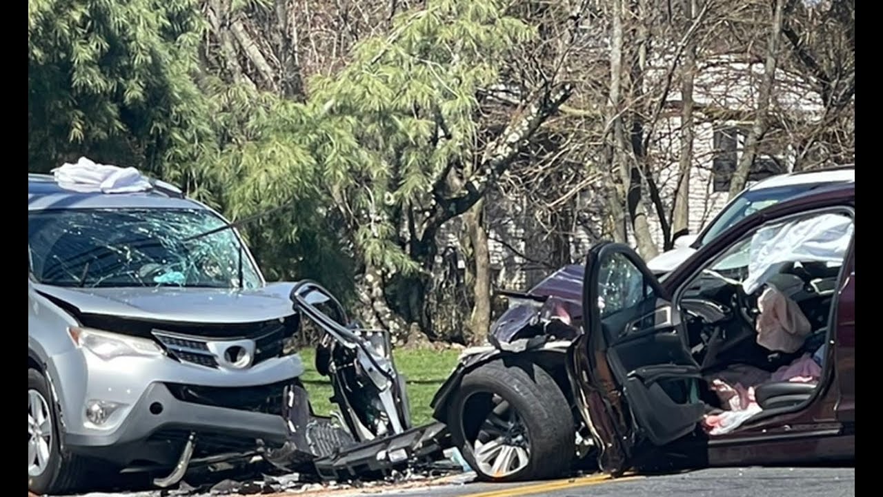 Car Crash Compilation | Bad Drivers & Driving Fails 2022 in USA, EU & more