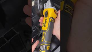 Smerigliatrice DeWALT DCG405NT