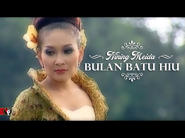 Nining Meida - Bulan Batu Hiu (Official Music Video) class=