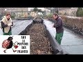 Jardinage construction dun bac de permaculture hors sol avec tonnerre dengrais  engrais bio