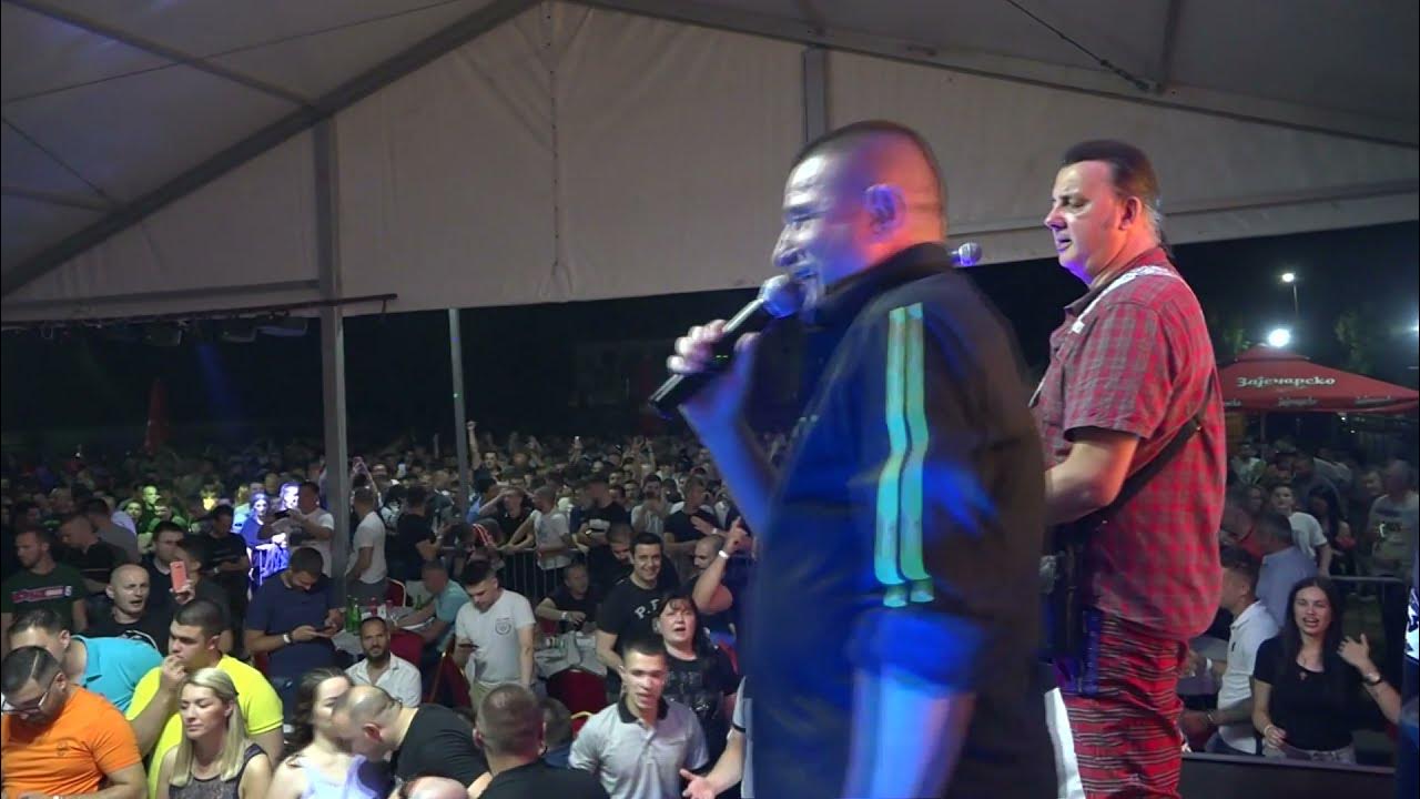 KONCERT GODINE Baja Mali Knindza Vratice se delija (Live) (Simona