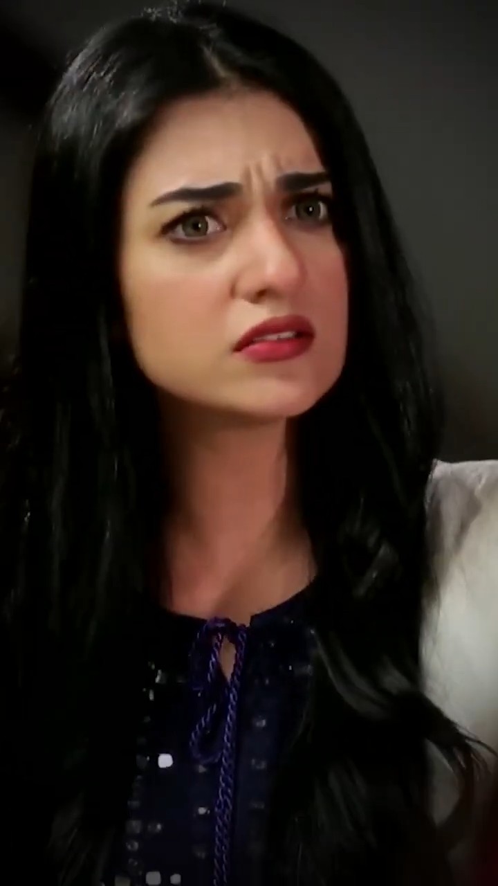 Maine tumhare Rishte ki baat karli hai!? #sarahkhan #shorts