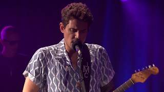 Vignette de la vidéo "Helpless (Live from The Bud Light Dive Bar Tour, 7/26/17) - John Mayer"