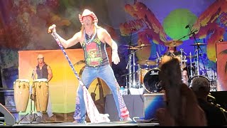 Watch Bret Michaels Unskinny Bop video