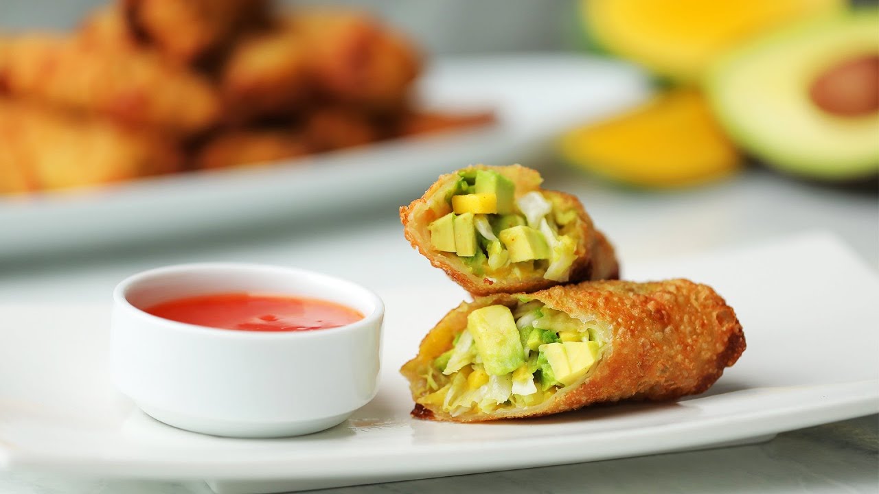 Avocado Egg Rolls // Presented by Avocados from Chile