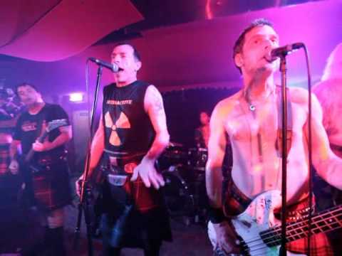 The Real McKenzies - live - Mainland