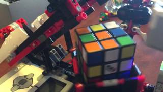 MindCuber scanning a cube Profile