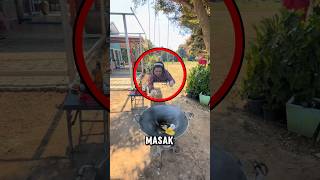 Masak Nasi Goreng Pake Skill Diluar Nalar