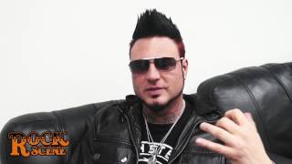 Jason Hook of 5 Finger Death Punch Talks about his "ROCK SCENE"