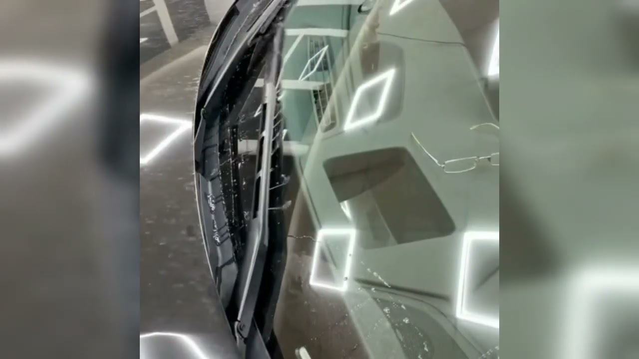 Adaptive windshield wipers with integrated washer nozzles for the Audi A7/A6/Q8/Q74M VAG-UPGRADE.RU