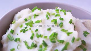 Keto Cauliflower Mash (gluten-free dairy-free!) Keto Cauliflower Mash (gluten-free dairy-free!)