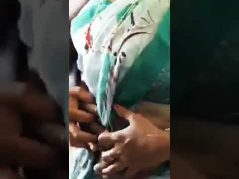 Aunty  kiss  videos
