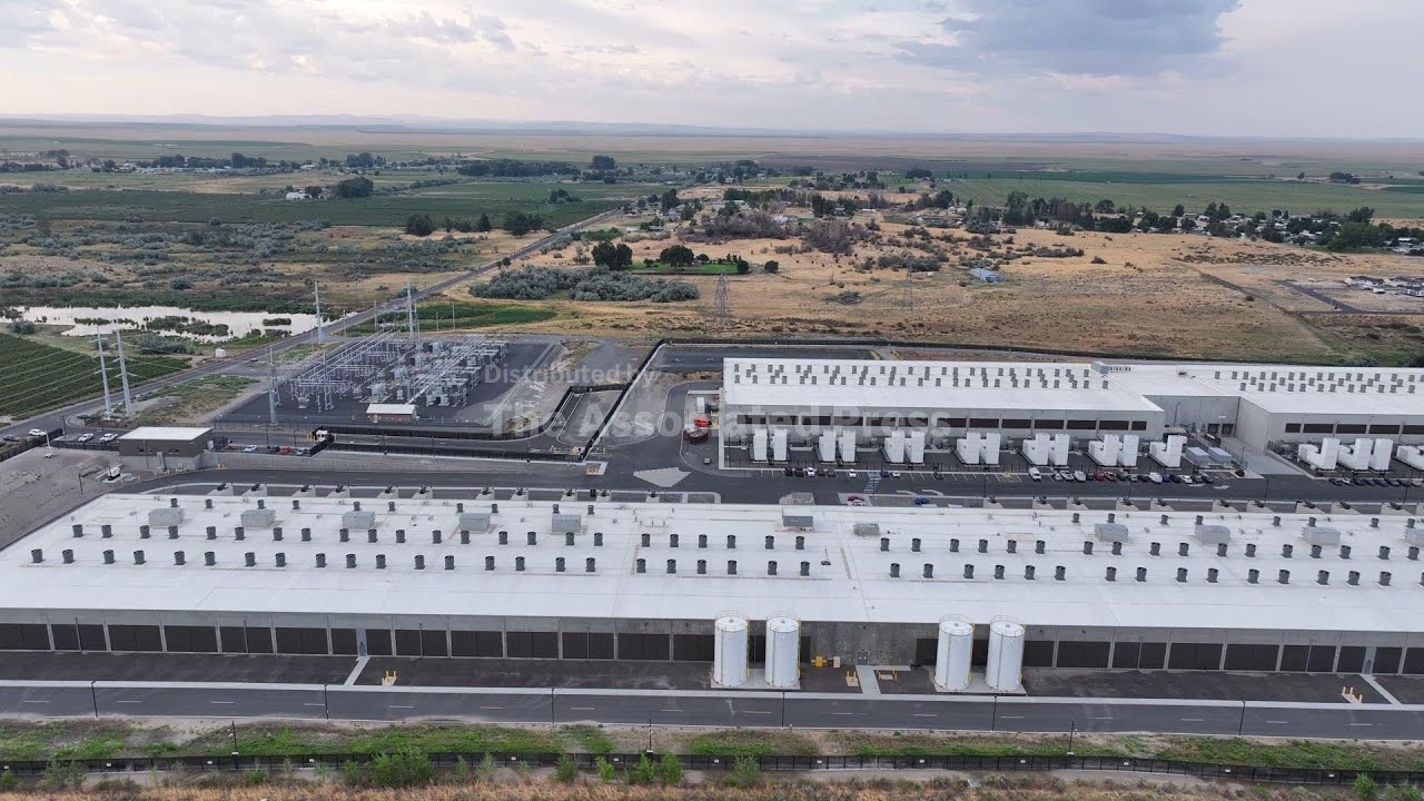Amazon Data Center - drone footage - YouTube