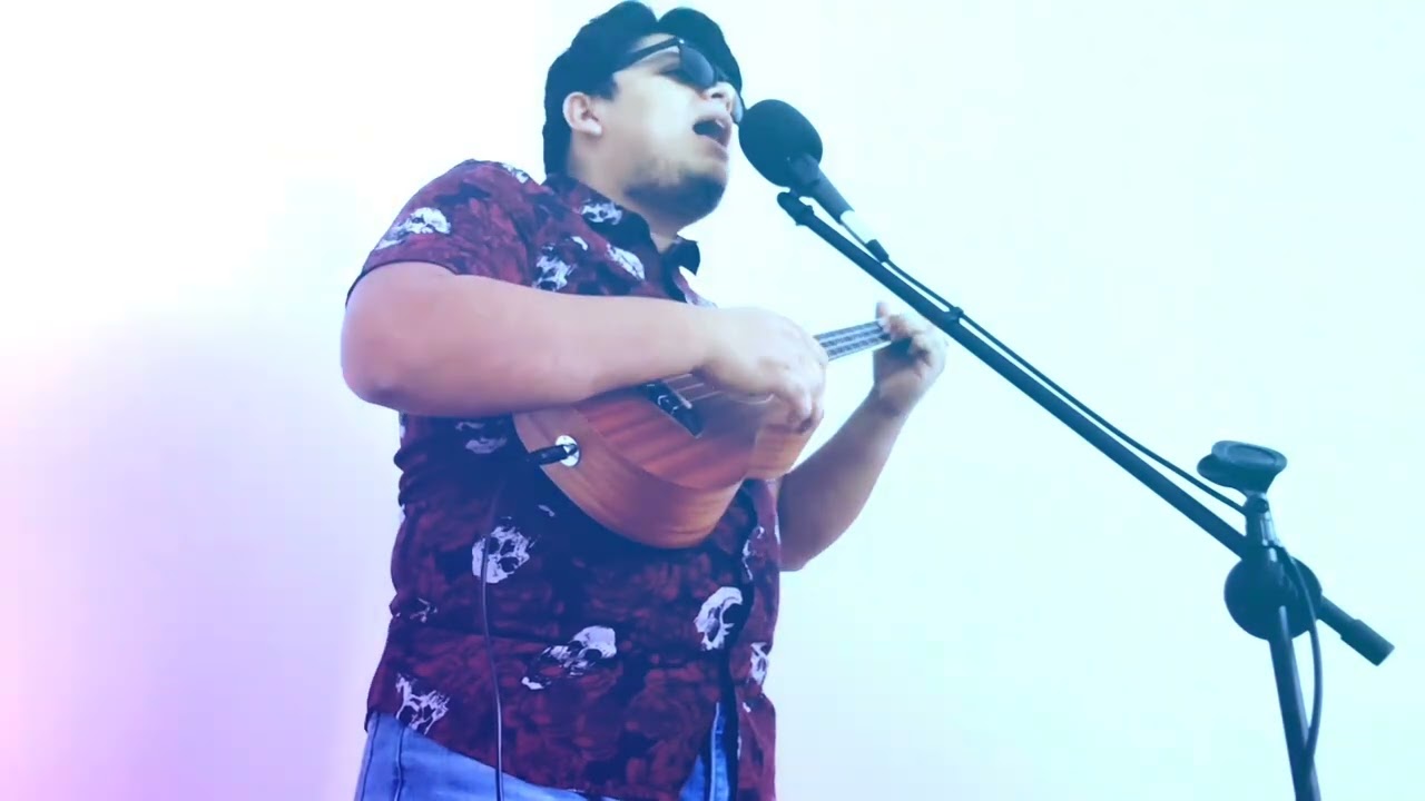 Te Alejas Más De Mi (Ukelele Cover) Esteman ft. Daniella Spalla