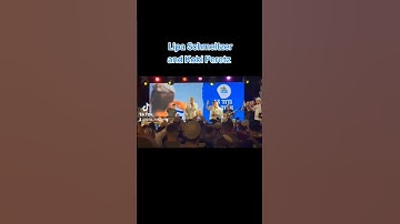 Thumbnail of Lipa Schmeltzer and Kobi Peretz singing with IDF soldiers 🇮🇱
