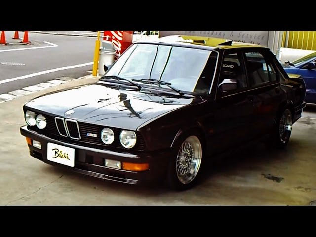 Bmw M5 E28 Quick Look Youtube Bmw M5 E28 Quick Look Youtube