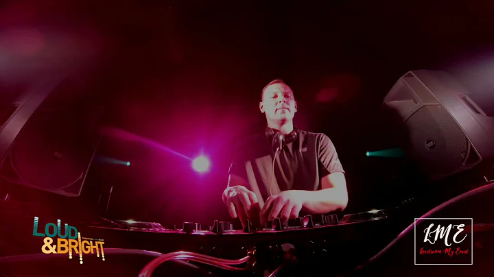 Carl Tait DJ Set at The Venue