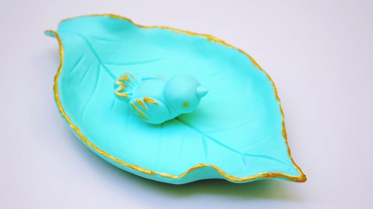 como fazer bandeja de folha e passarinho com biscuit