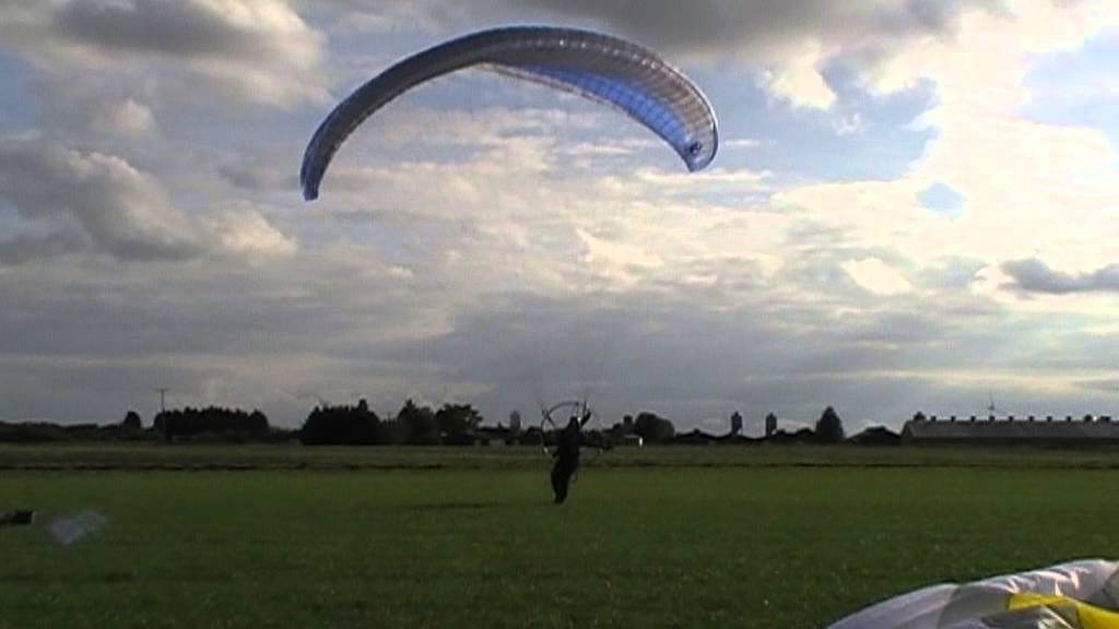 UKPPG - New Large Ramaflex Landing in Gusty Wind Conditions