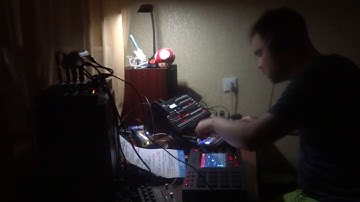 dirty owl - elektron analog four/ analog rytm/ mpc live late nite jam