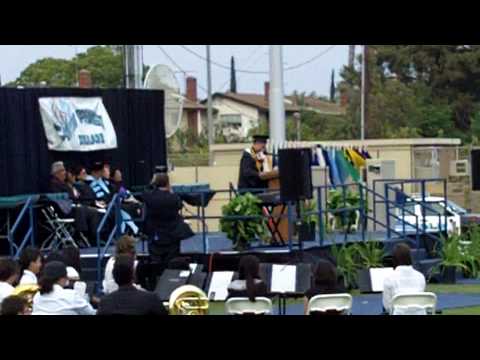 Really Funny Graduation Speech Quoting Drake and E...