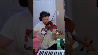 Pitch Perfect Duo Surprise Girl With Elvis