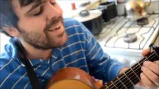 Video thumbnail of "TOTOTOMAS - AVIONCITO DE PAPEL - MUSIQUITA EN LA COCINA #11"