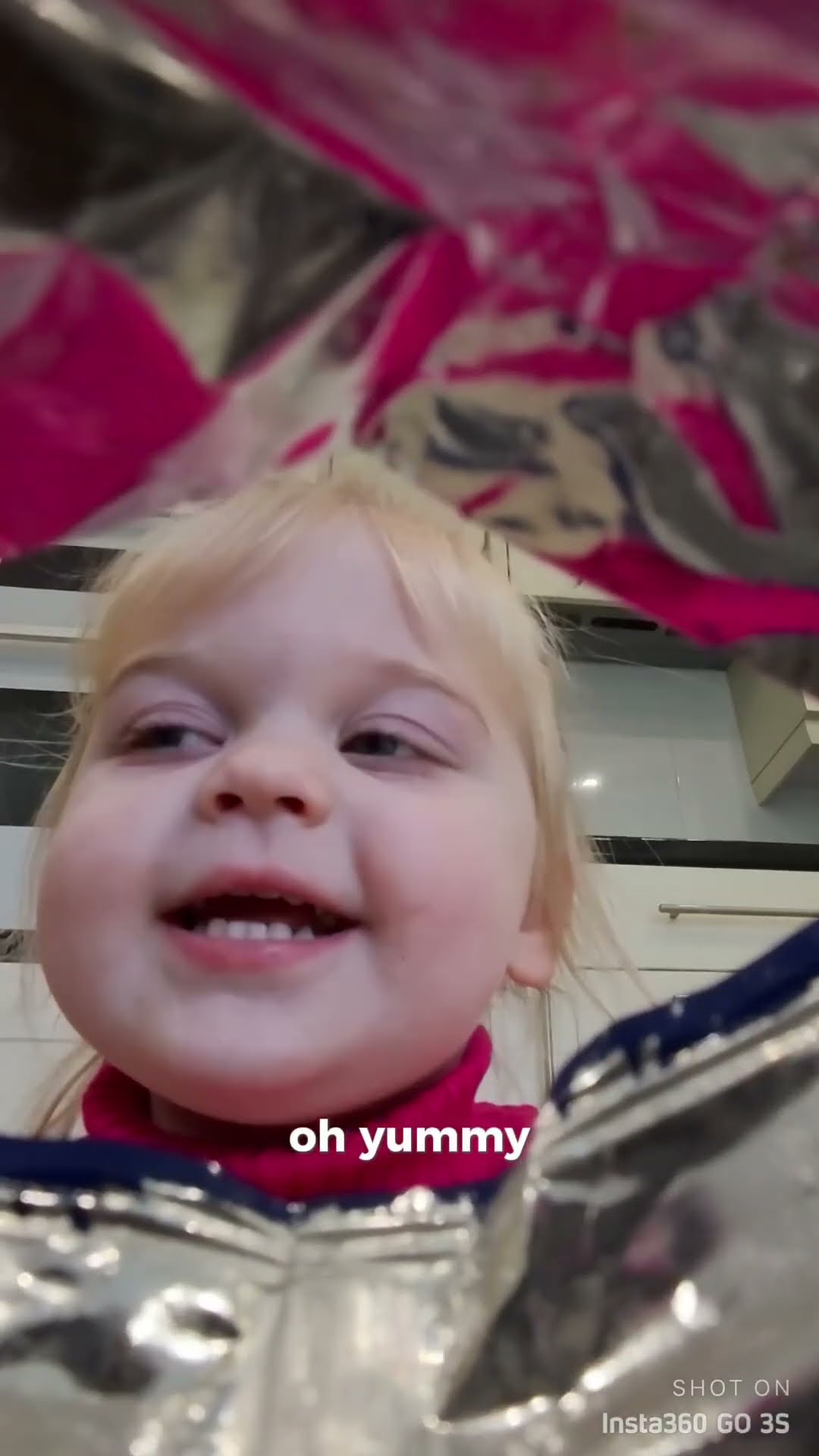 Arabella films her own video with Insta 360 GO 3S #insta360famcam #insta360partner #ad