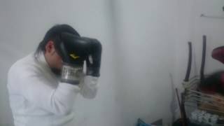Çocuğu bir yumrukla bayıltan Şampiyon boksör (sonuna kadar izle) (Watch it until the end)