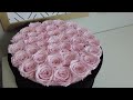 Review Rose Forever New York - Intense Light Pink Round Black Velvet Preserved Roses