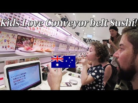 【回転寿司 魚べい】オーストラリア人家族が回転寿司を初体験 / Kids Love Conveyor-belt Sushi