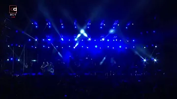 ဝိုင္ဝိုင္း - ဝဋ္ေၾကြး Iron Cross Ygn New Year Live