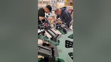 Using a magnifier loop to more precisely register screen printing simulated process image