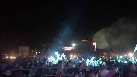 Andra and The backbone (separuh nafas)