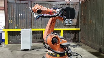 Kuka KR210 Function Testing system before shipment.