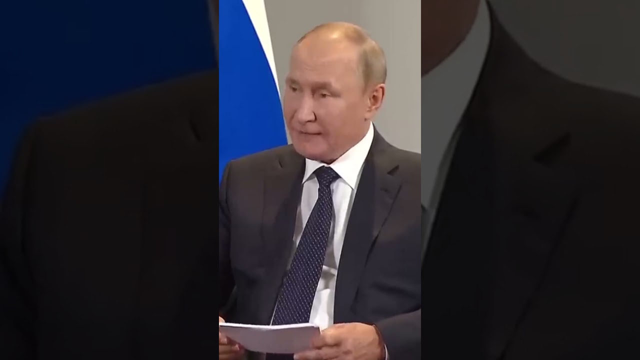 Putin’s Leadership Style in 1 Minute