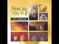 אחלום לנצח מופע הארנבות של דר קספר בהופעה חיה אחלום לנצח מופע הארנבות של דר קספר בהופעה חיה