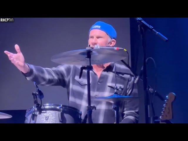 Epic Drum Battle: Chad Smith vs. Dave Grohl! (Los Angeles, CA) (March 20, 2024) class=