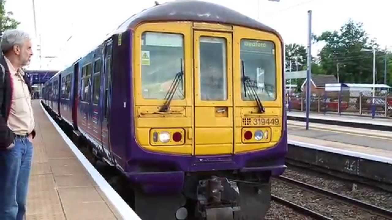 Rare 319449 / 319432 - 5E07 Bang Road at Flitwick - 01/09/15