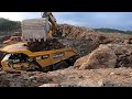 Sweat and tears..😅 Cat 390 F fighting hard rock! More 2 side double benching!🤙